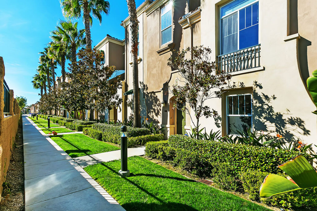 San Diego Real Estate | 2187 Historic Decatur 42